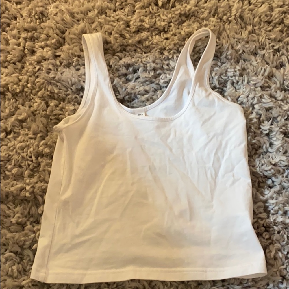 White crop top